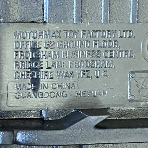 Motormax 1949 Mercury Diecast Model Car Black 1:24 Scale - Picture 9 of 10